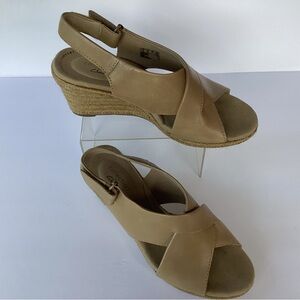 Clarks Leather upper wedge sandals